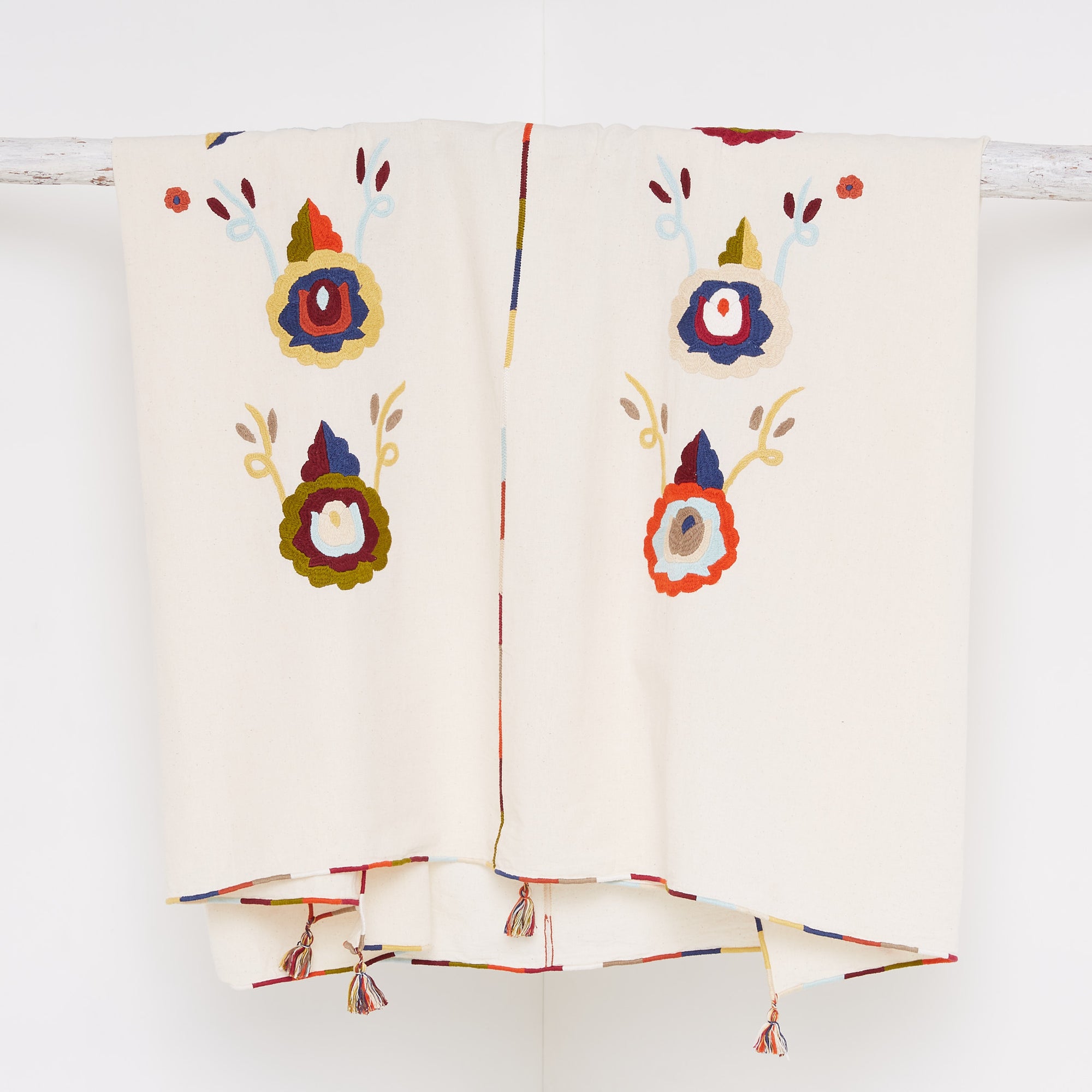 TEXTIL MICA EN EL JARDIN SANTIZ